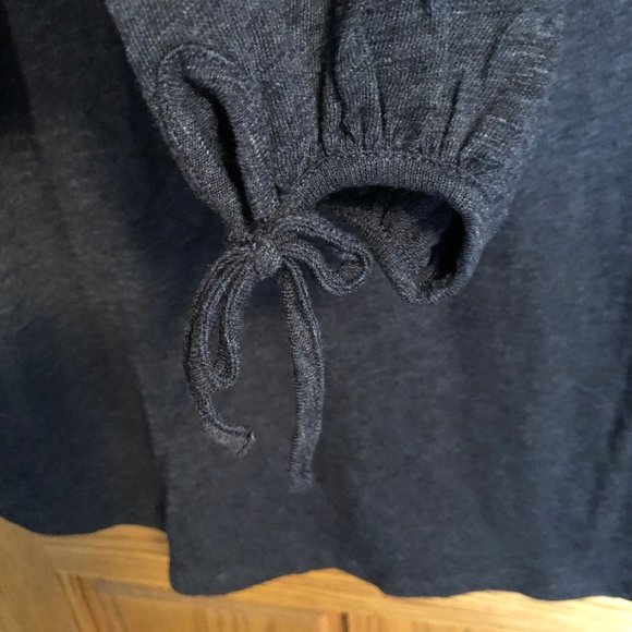 NEW Blue Loose Fit 3/4 Sleeve Tee, Size Large - Picture 2 of 5